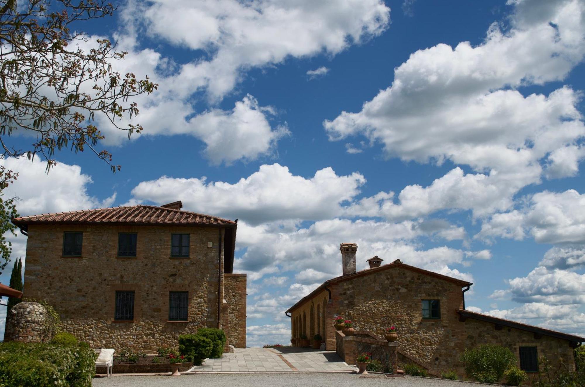 Villa Il Castagno Wine & Resort Siena Eksteriør bilde