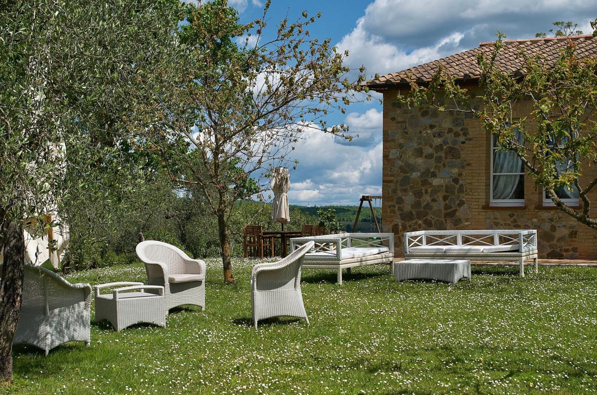 Villa Il Castagno Wine & Resort Siena Eksteriør bilde