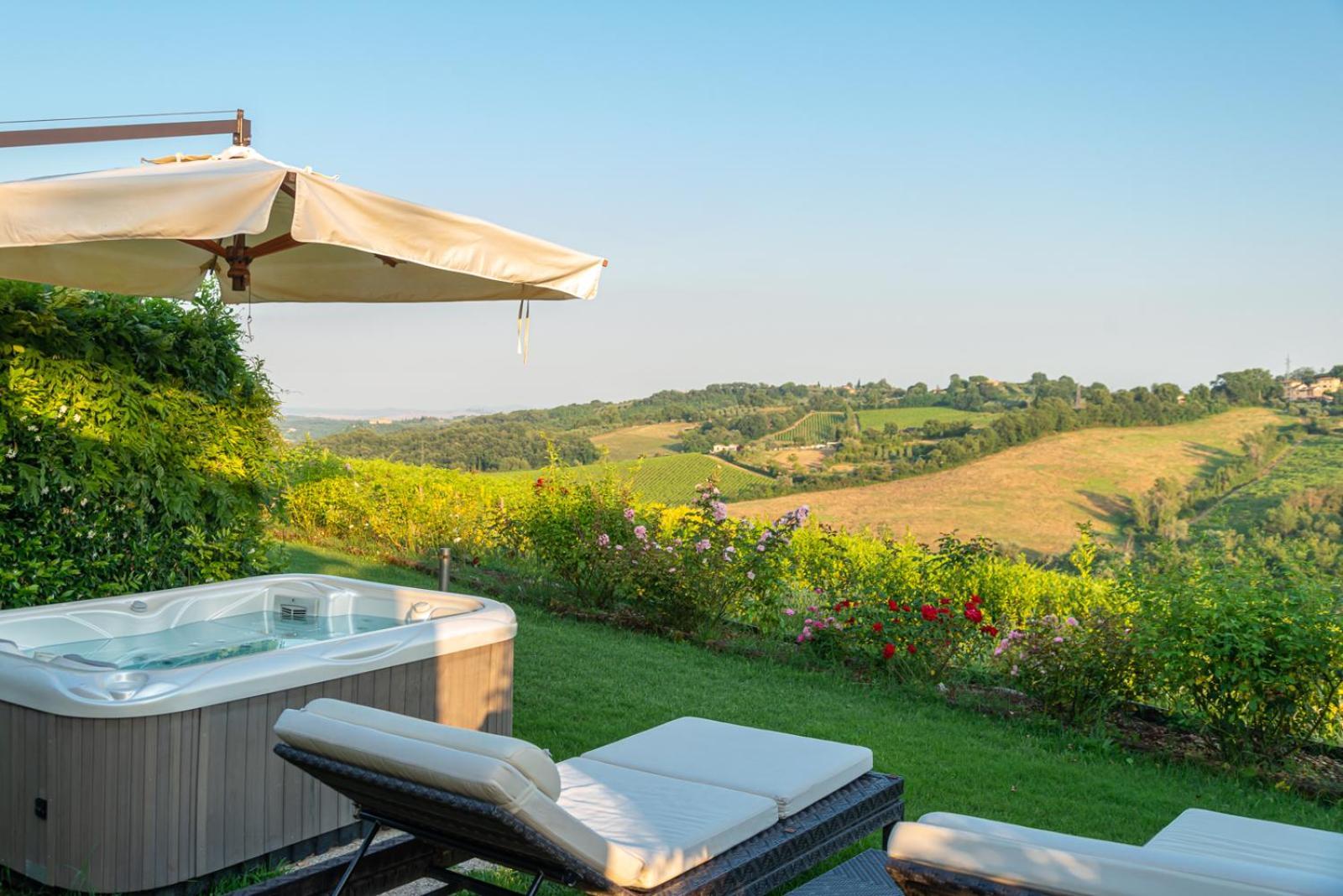 Villa Il Castagno Wine & Resort Siena Eksteriør bilde